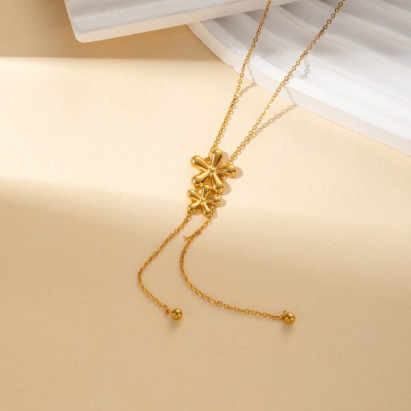 Elegant Gold Double Flower Adjustable Necklace