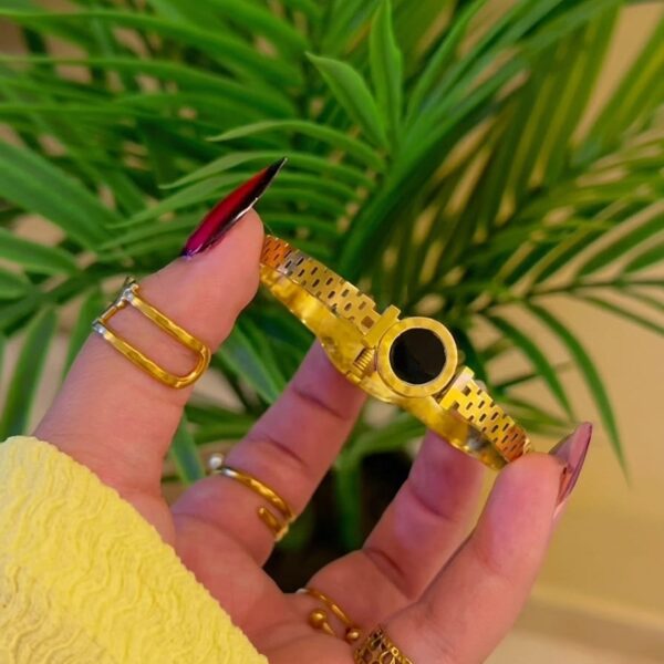 Love Roman Dial Design Premium Gold Plated Bracelet
